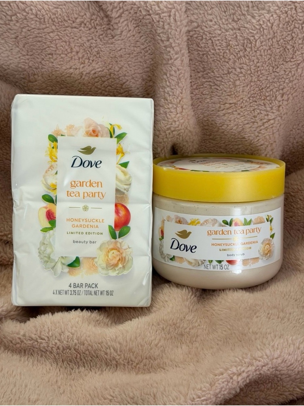 Dove Limited Edition Garden Tea Party Honeysuckle & Gardenia Soap & Body Scrub